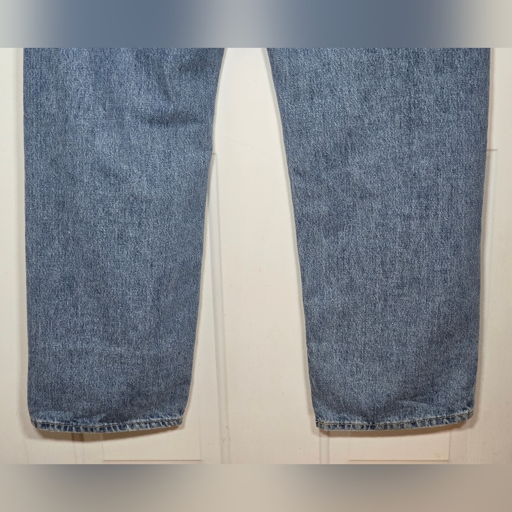 Levi's '94 Baggy Blue Distressed Higg Rise Jeans - Picture 9 of 11